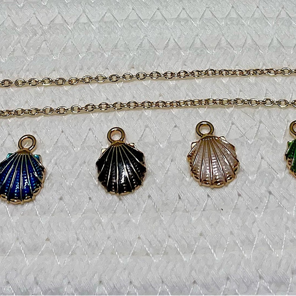 NECKLACE - Picture 4 of 5